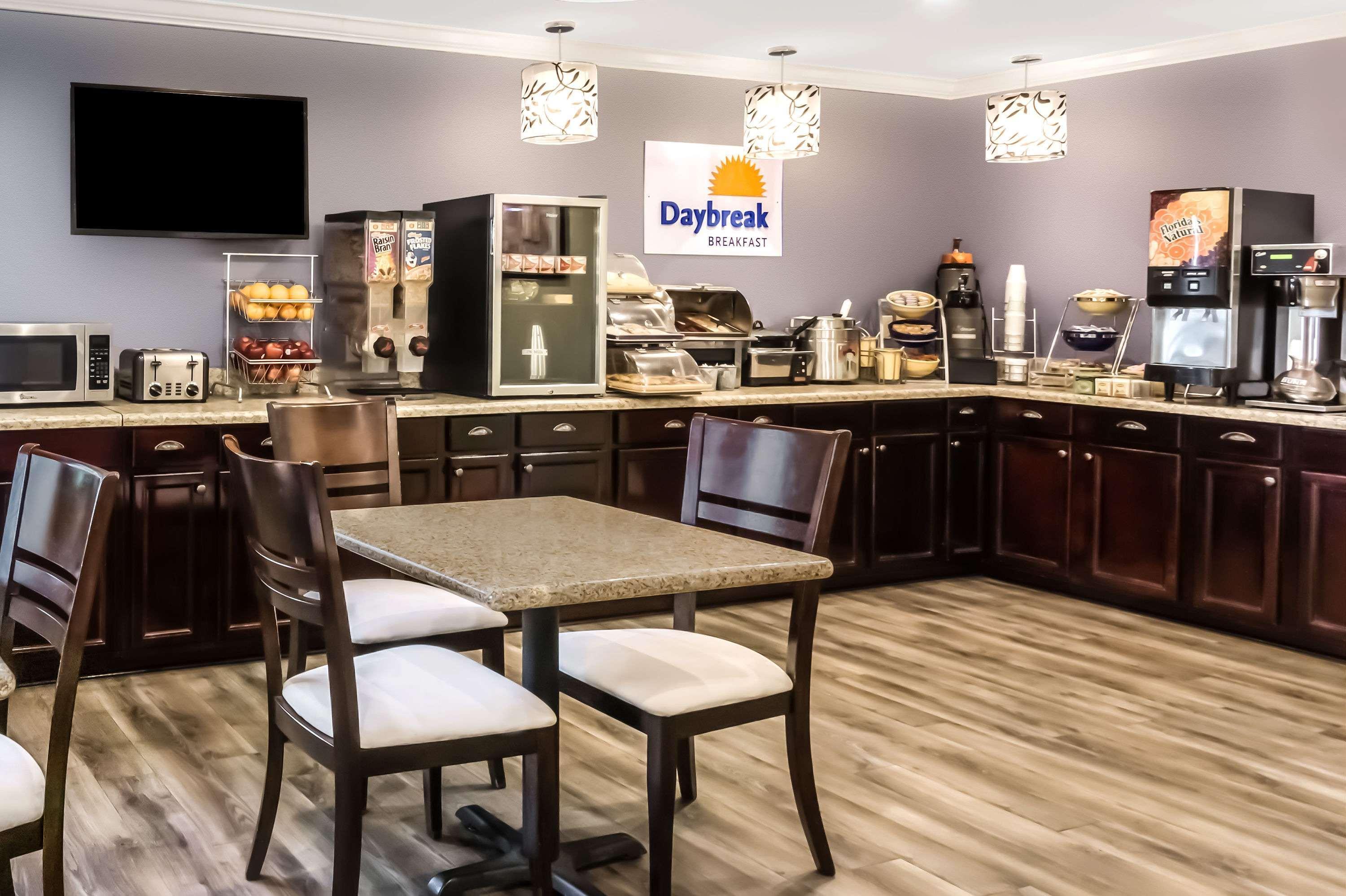Days Inn Blakely Extérieur photo
